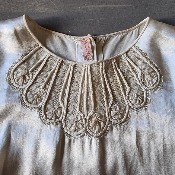 Women's vintage pearl white satin top size 36 - Picture 6 of 14